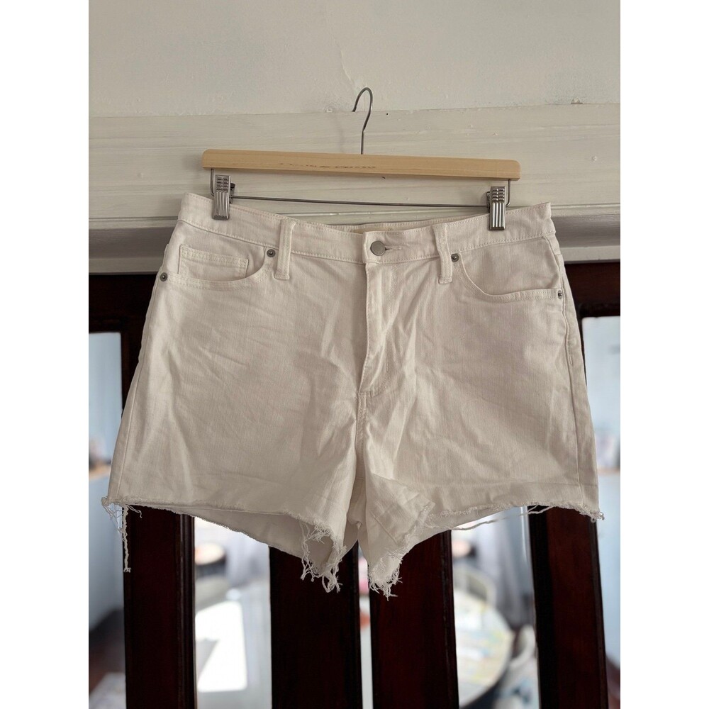 Universal Thread White Jean Shorts